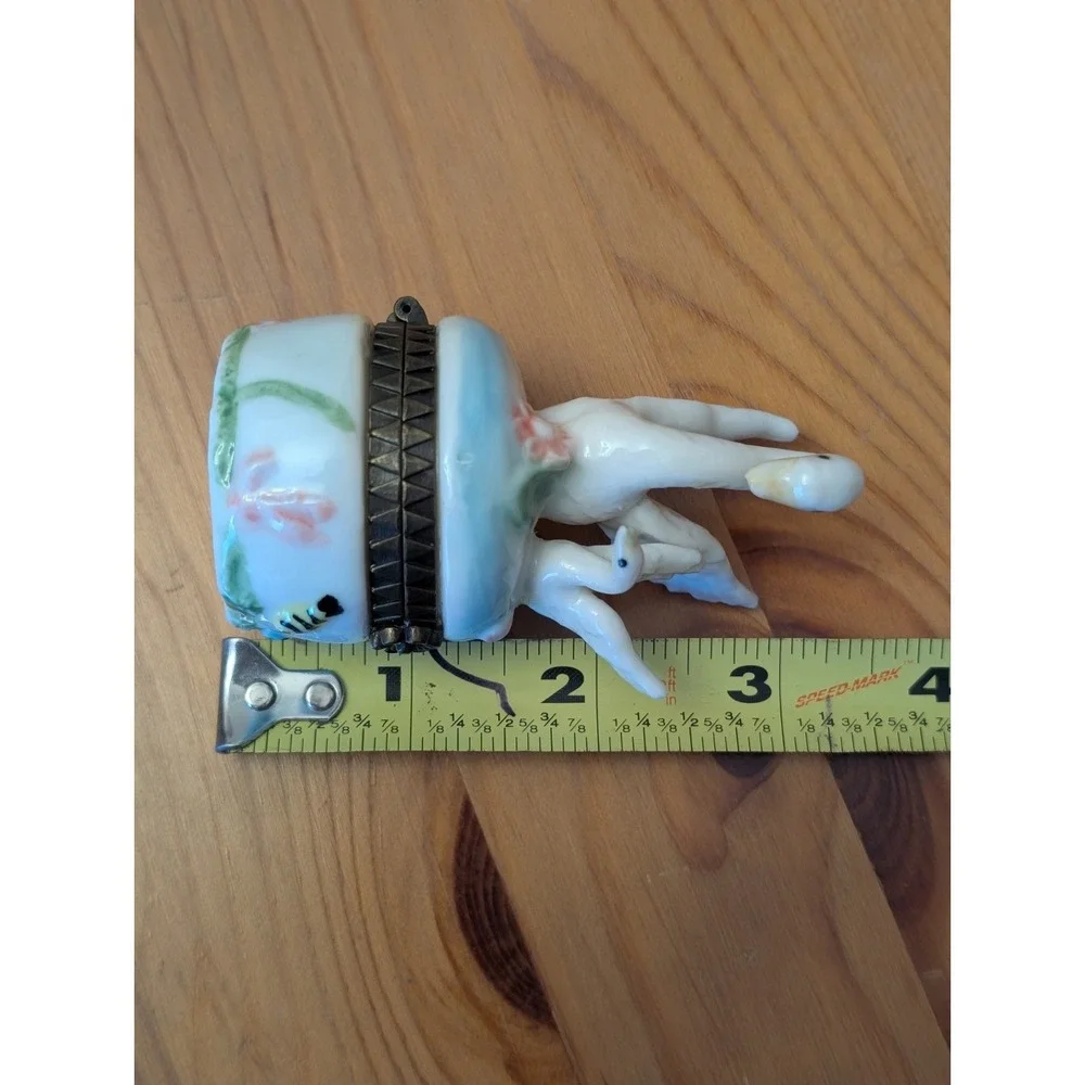 Dainty Vintage Porcelain Pair of Two Swans Small/Mini Trinket Box Hand Painted